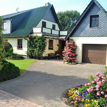 Ferienwohnung 1 Bei Familie Saupe 샤프로데 외부 사진