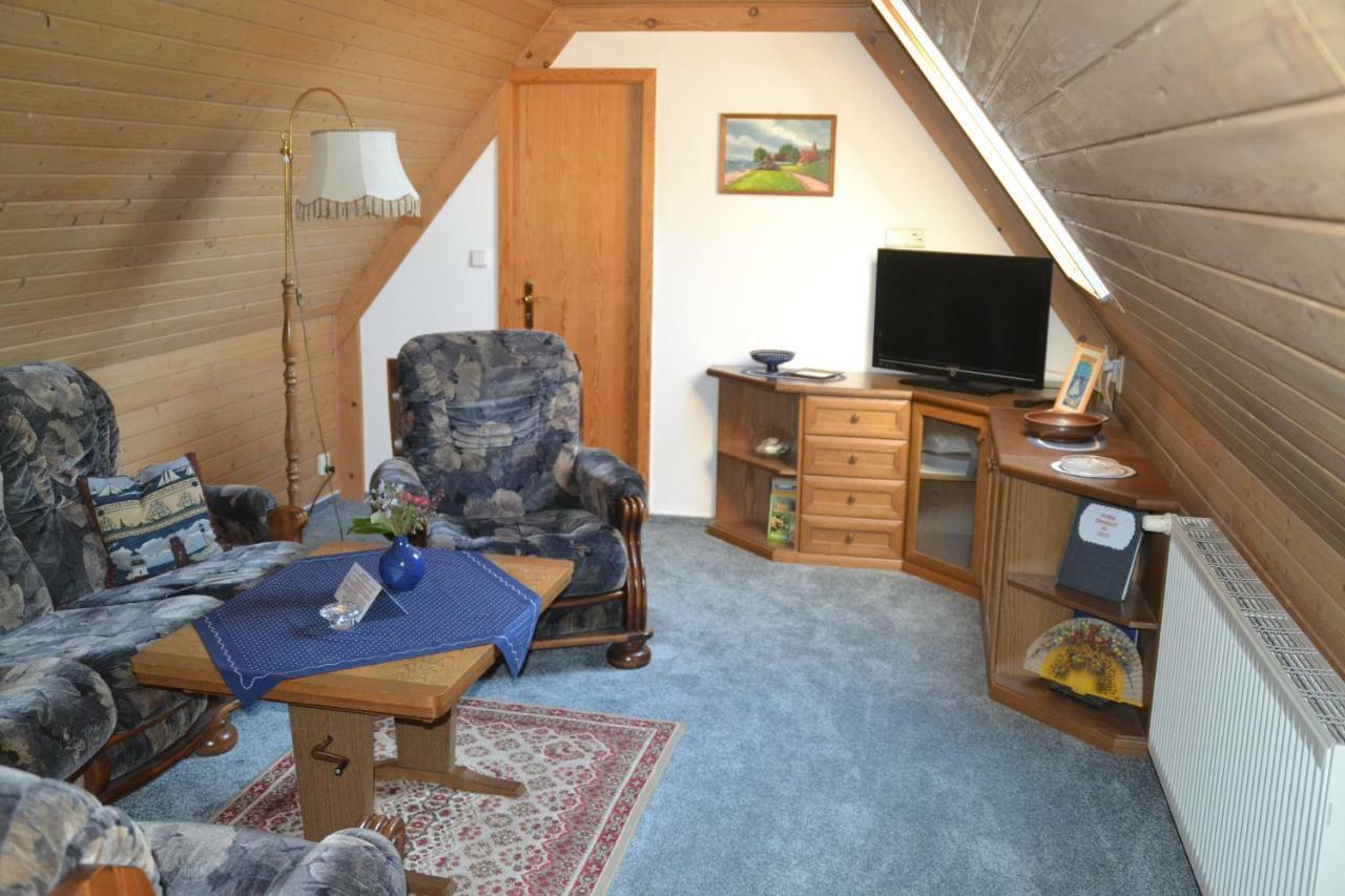 Ferienwohnung 1 Bei Familie Saupe 샤프로데 외부 사진